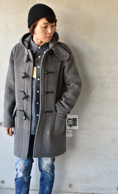 DUFFLE COAT　  英国製　   王道少々ヒネリ★_d0152280_11043016.jpg