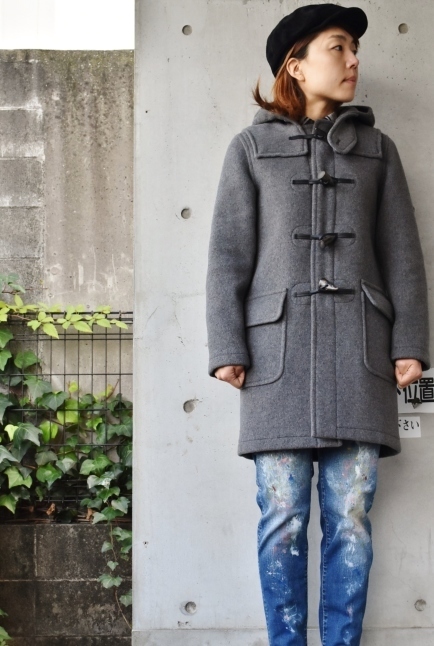 DUFFLE COAT　  英国製　   王道少々ヒネリ★_d0152280_11071560.jpg