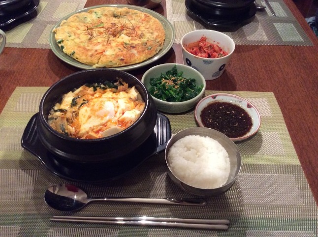 じいじのつくる晩ごはん 純豆腐と海鮮チヂミ_d0348118_09413769.jpeg