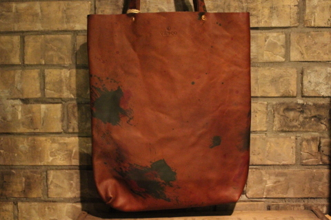 「VASCO」 何十年後も楽しんで頂ける \"PAINT LEATHER MARKET TOTEBAG\" ご紹介_f0191324_08363161.jpg