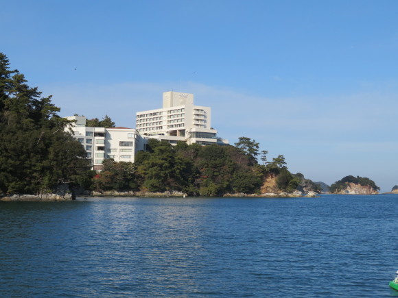 お伊勢参りと鳥羽 3 鳥羽国際ホテルにチェックイン カフェラウンジで絶品チーズケーキ La Mer Bleu