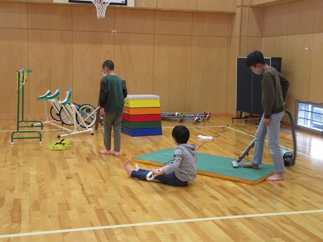 年末大そうじ 戸板児童館ブログ