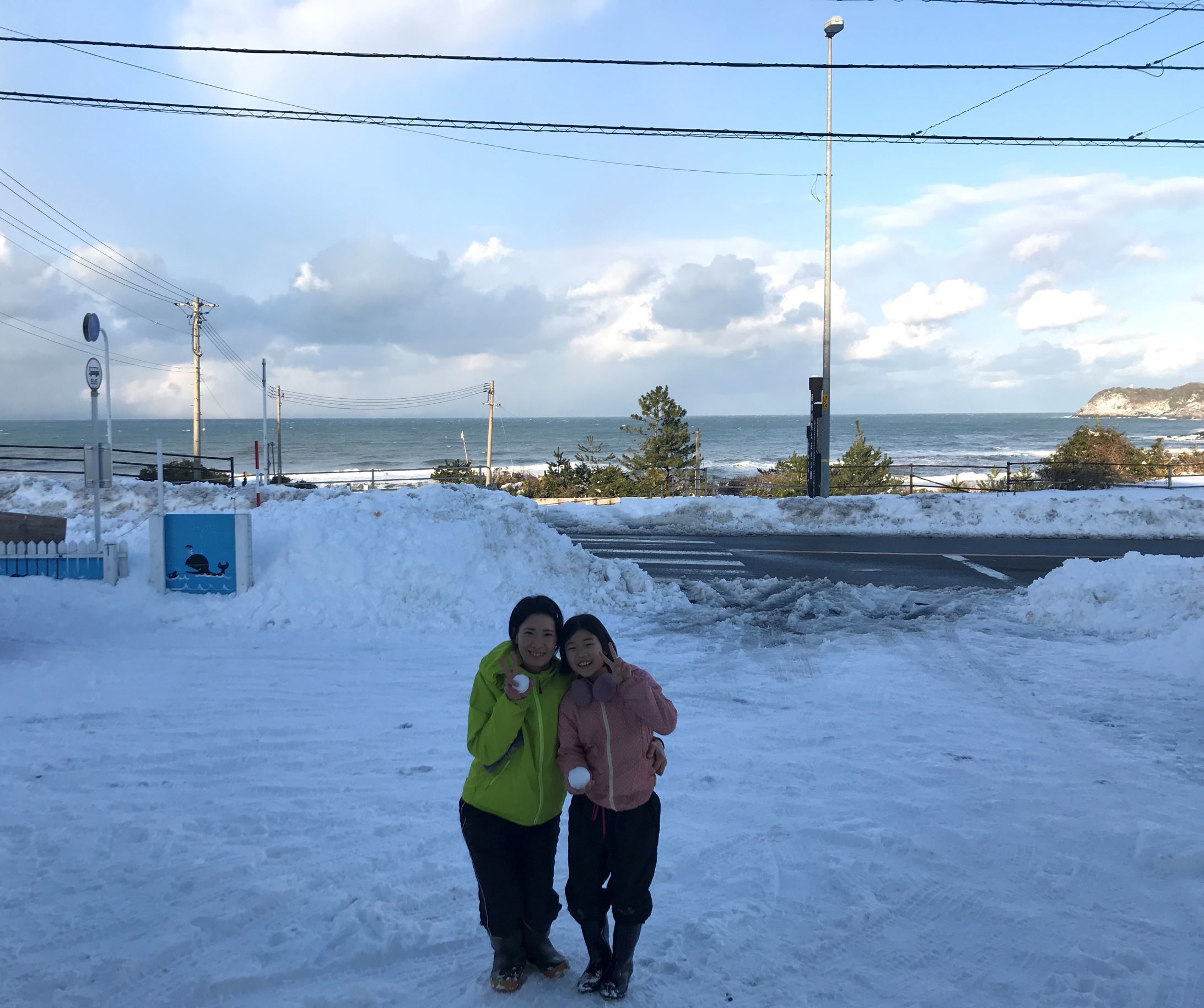 雪かき応援の、優しい人が来てくれました。_f0009169_21435672.jpg