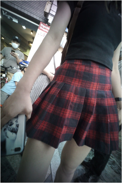 875.02 生き生きと(2020年5月30日ホロゴン15mmF8は勝手知ったる奈良町をのびのび散歩)2 心に音楽を_c0168172_01063532.jpg