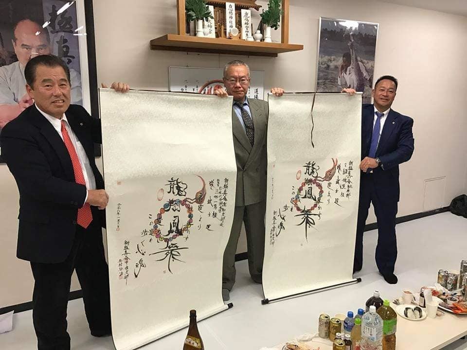 靖国神社、ここに来ると心が洗われます。_c0186691_14390370.jpg