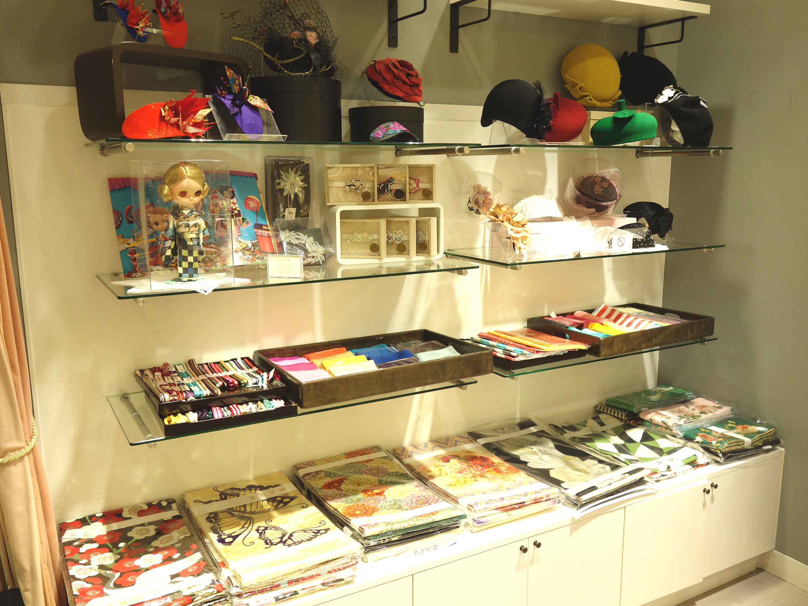 新宿店内ご紹介*_e0167832_14273136.jpg