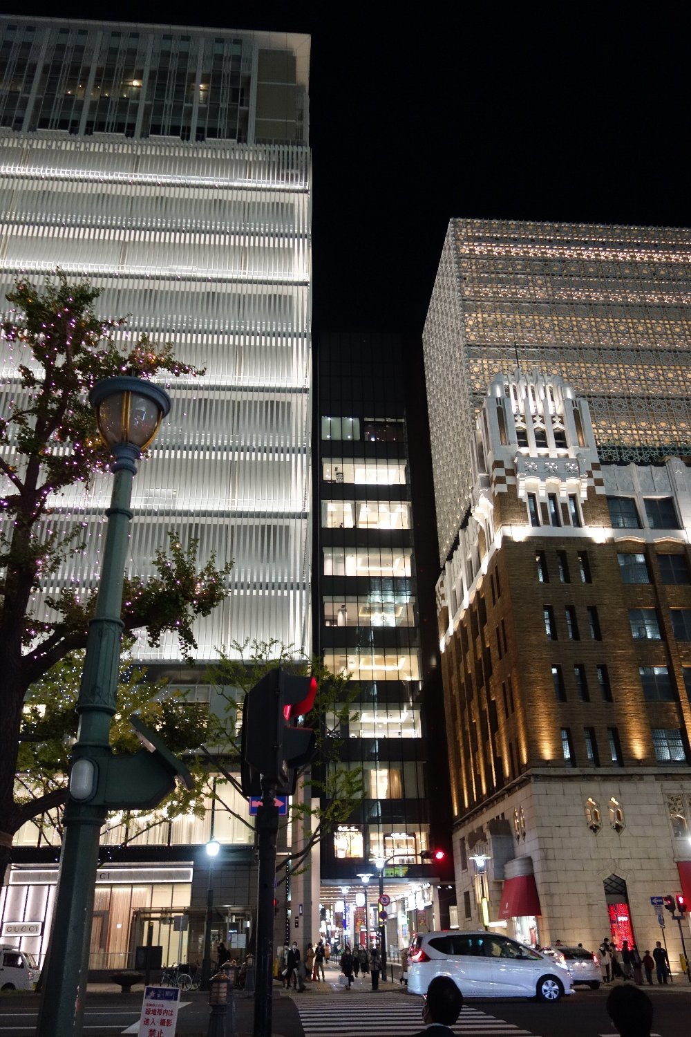 大丸心斎橋店北館 心斎橋の夜景 レトロな建物を訪ねて