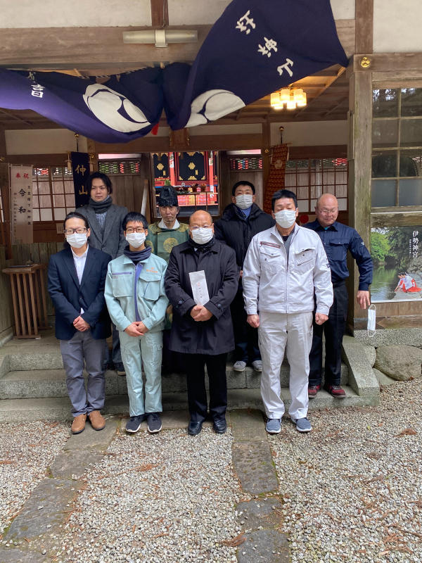 新年あけましておめでとうございます&#127885;_e0415021_16080180.jpg