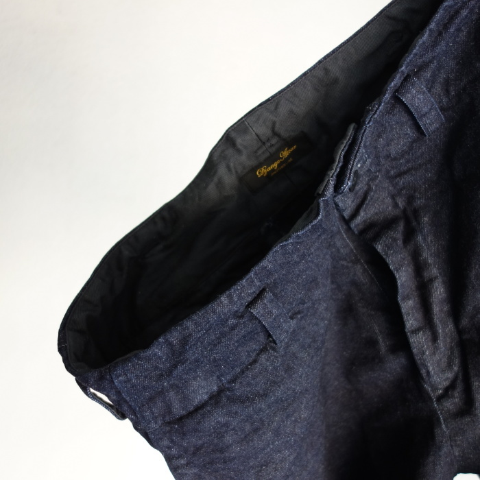 洗いました / classic wide denim trousers_e0130546_18285951.jpg