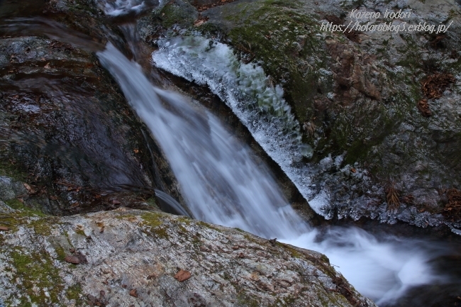 クリスタルな流れ ２ 風の彩りー３