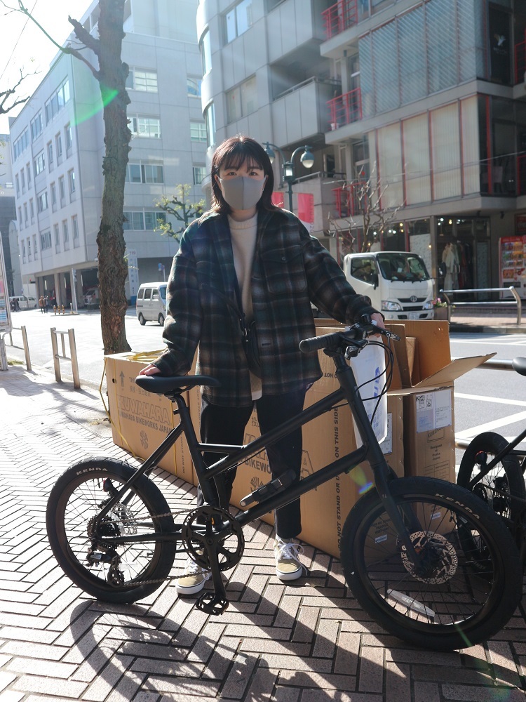 1月16日 渋谷 原宿 の自転車屋 FLAME bike前です_e0188759_18373444.jpg