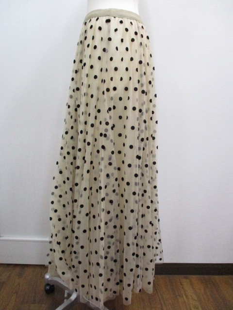 めろパン様☆おまとめページ　rosiee ドットチュールスカート めろパン様☆おまとめページrosiee ドットチュールスカート