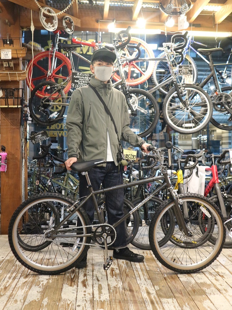 1月17日 渋谷 原宿 の自転車屋 FLAME bike前です_e0188759_18000431.jpg
