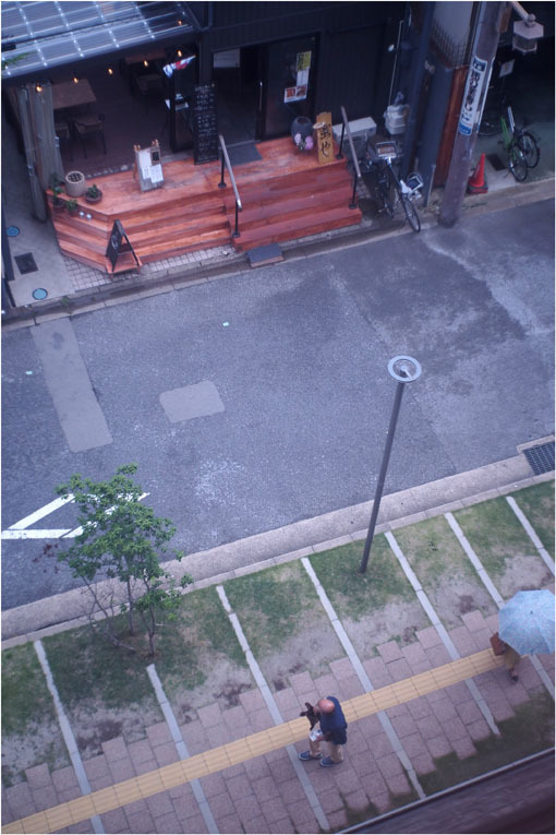 2212 当時はまだ(2020年6月10日バルター25mmF2.3に奈良町チラッと微笑み)みんな安らかだった_b0226423_21130242.jpg