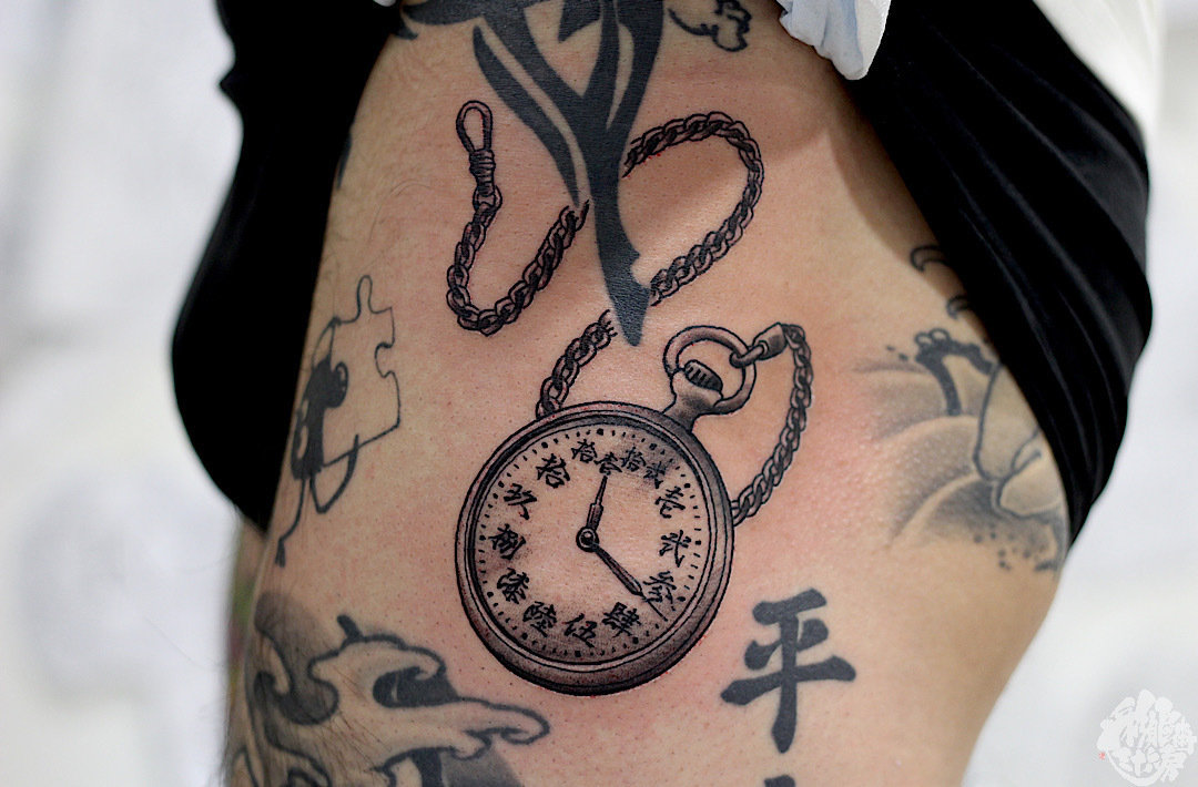鬼滅の刃の海中時計らしい 彩躯術三十六房 Chamber36tattoostudio