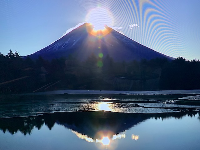 ちょっと遅いですが・・今年もよろしく!!_b0154466_08280125.jpg