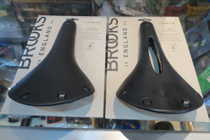 ブルックス エルゴノミクスグリップ 入荷_c0132901_19373412.jpg