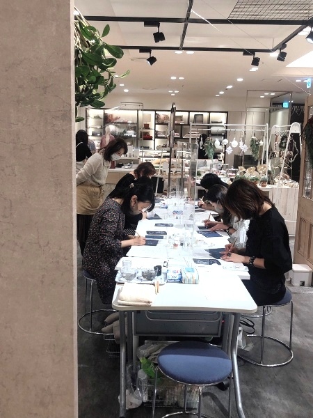 11/25 クリスマスカードワークショップ☆阪急うめだ本店_b0165872_21170133.jpeg