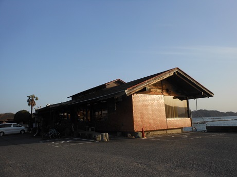 牡蠣のカンカン焼きやってます・灘_e0175370_14471346.jpg