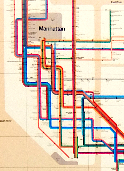 NYの地下鉄アート：MoMAとのコラボ作品、The Subway: Design for a Modern Icon_b0007805_09380355.jpg