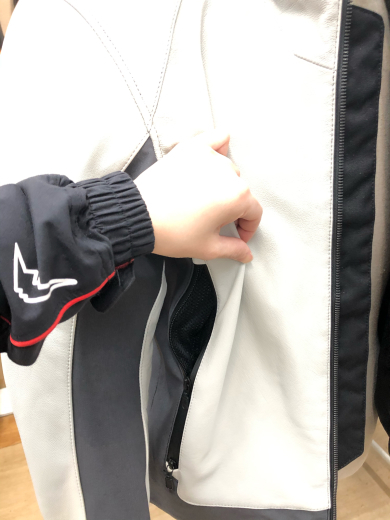 クシタニ】レギュレーターライトジャケット入荷 : パーツランド
