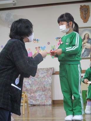 1月生まれ お誕生会_c0212598_16491434.jpg
