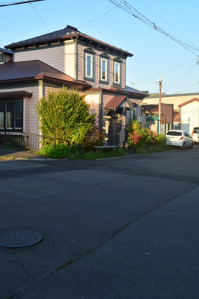 函館市弁天町の伴田米穀店(函館の建築再見2021)_f0142606_05154447.jpg