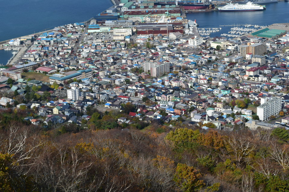 函館市弁天町の伴田米穀店(函館の建築再見2021)_f0142606_07072367.jpg
