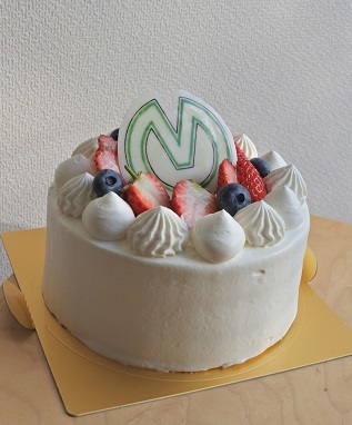 洋食やしき「バースデーケーキ」 （笛吹市一宮町） : マキパン