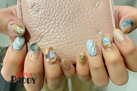 Staff Nail 名古屋 栄 矢場町にあるネイルサロン Paddy Nails パディネイルズ ジェルネイル ネイルスクール