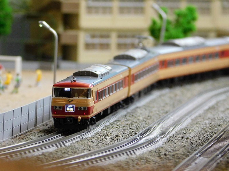 s*a様 Bトレイン 185系EXPRESS色 7両×2編成 N化動力2両 Bトレイン 185系EXPRESS色 7両×2編成 N化動力2両