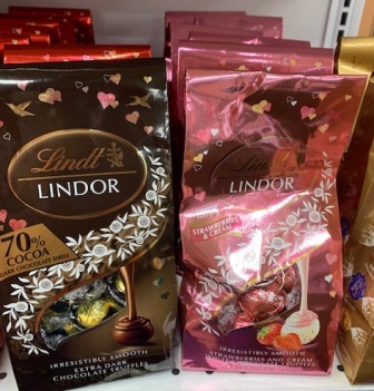 スーパーの棚はバレンタイン しんしな亭 In シンシナティ ブログ