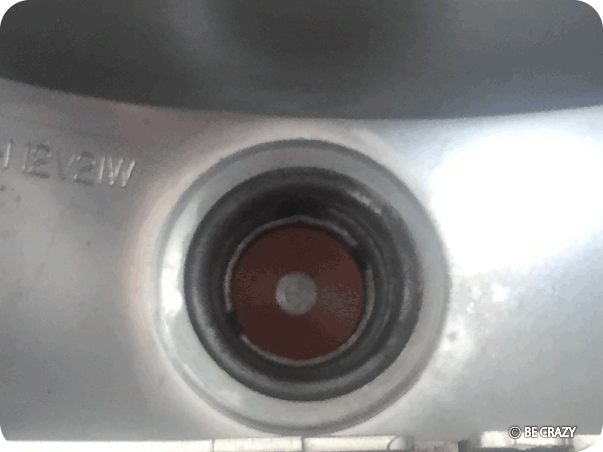 フロントコンビネーションランプのオーバーホール 〜その4_e0305176_23041128.gif