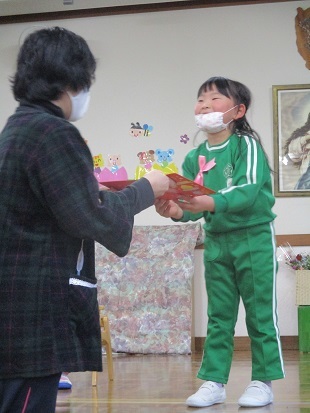 1月生まれ お誕生会_c0212598_09094851.jpg