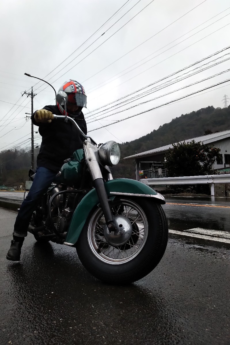 本日は雨の中1949納車..._a0159215_23482786.jpg