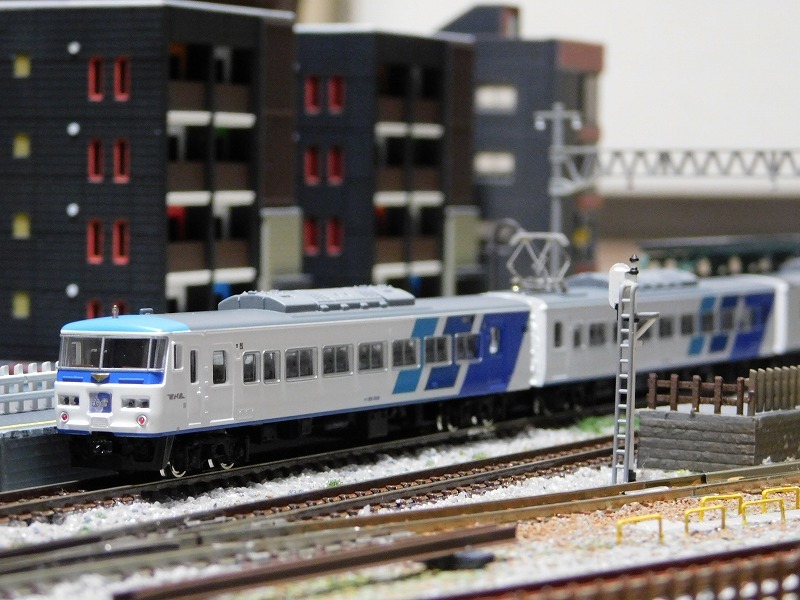 在籍車両】 JR ― TOMIX 185系200番台 国鉄特急色 7両セット : げ