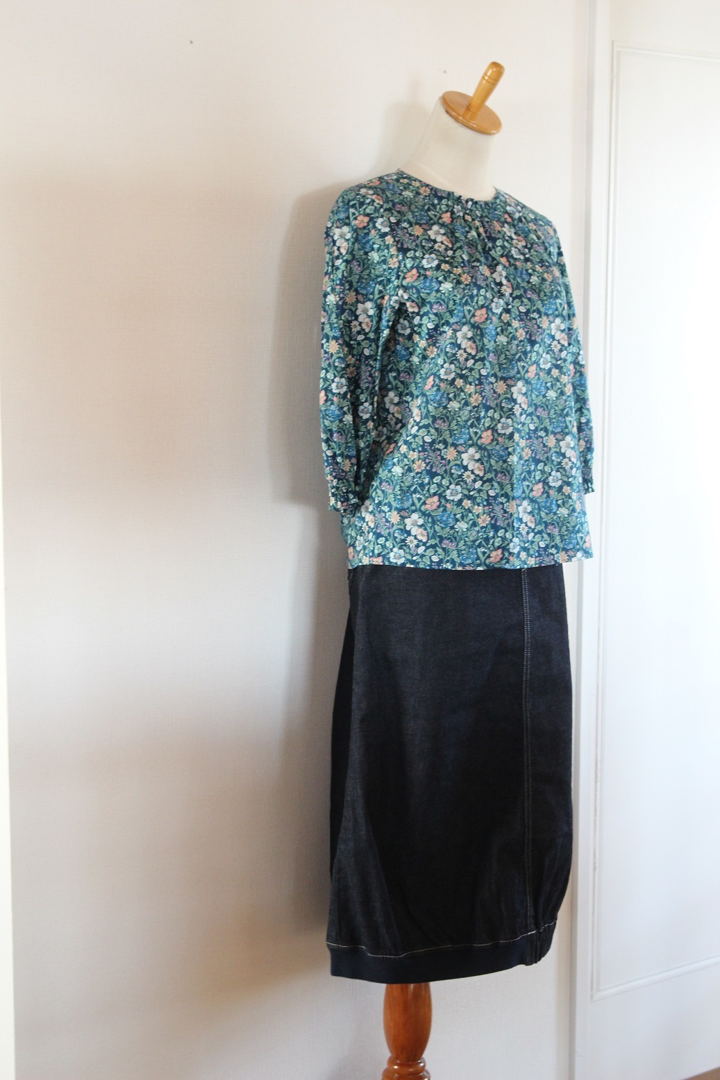 デニム リバティプリント洋服のサンプル明日まで 雑貨屋regaブログ デニム リバティプリント洋服のサンプル明日まで 雑貨屋regaブログ
