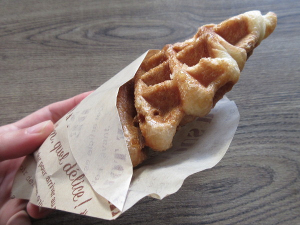 【デリフランス】クロワッサン・ワッフル_c0152767_15492575.jpg