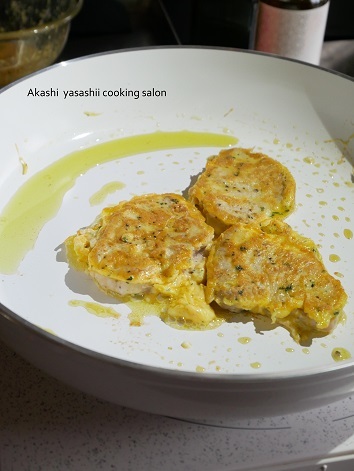 【オンライン新レシピ】ポークピカタ トマトクリームソース_f0361692_14053971.jpg
