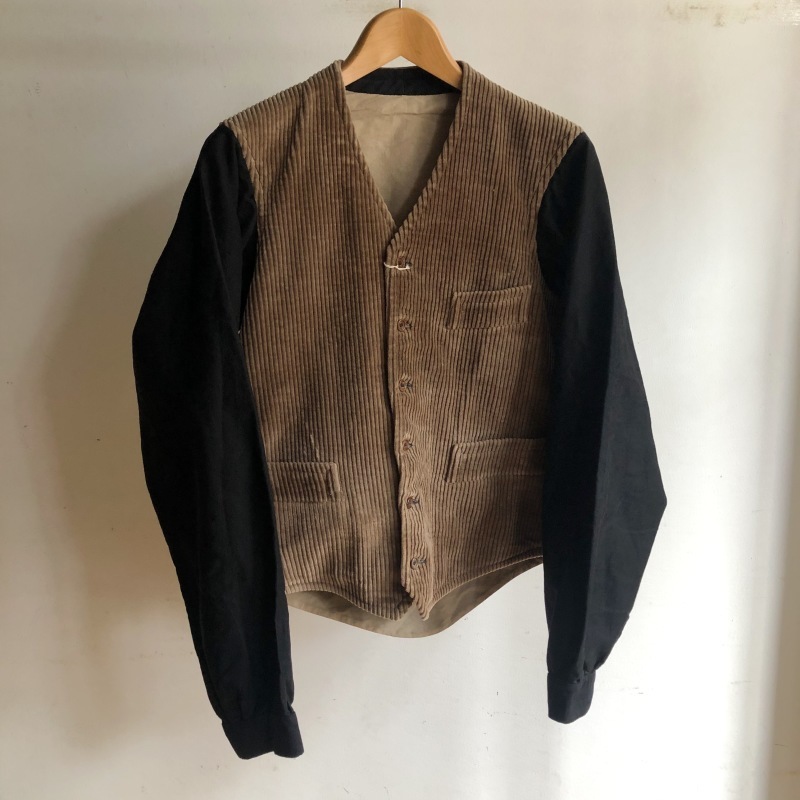 20-30'S FRENCH CORDUROY GILET JACKETジャケット・アウター