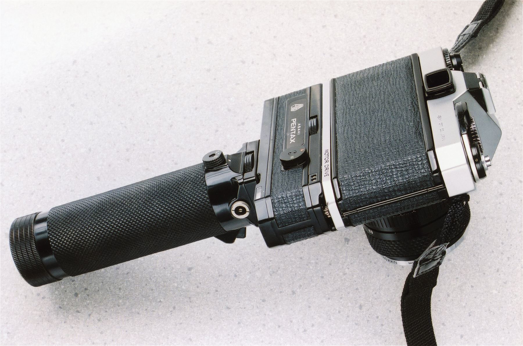 ペンタックスKMモータードライブとSkoparet 28mm / 昔買った ペンタックスKMモータードライブとSkoparet 28mm / 昔買った