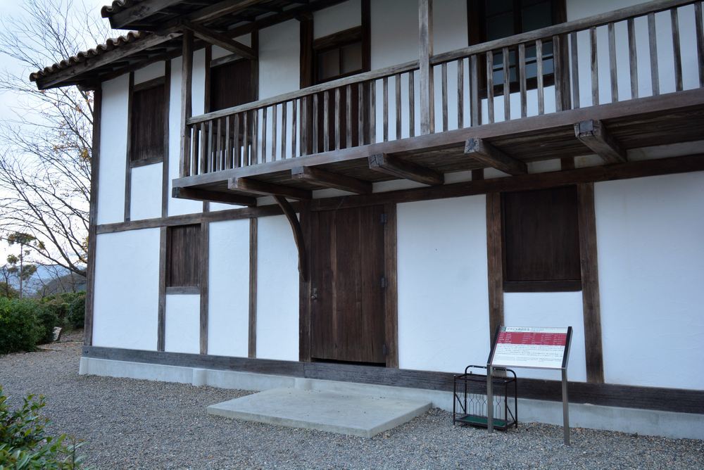 閉まってます 4丁目 外国の建物たち_e0373930_20154139.jpg