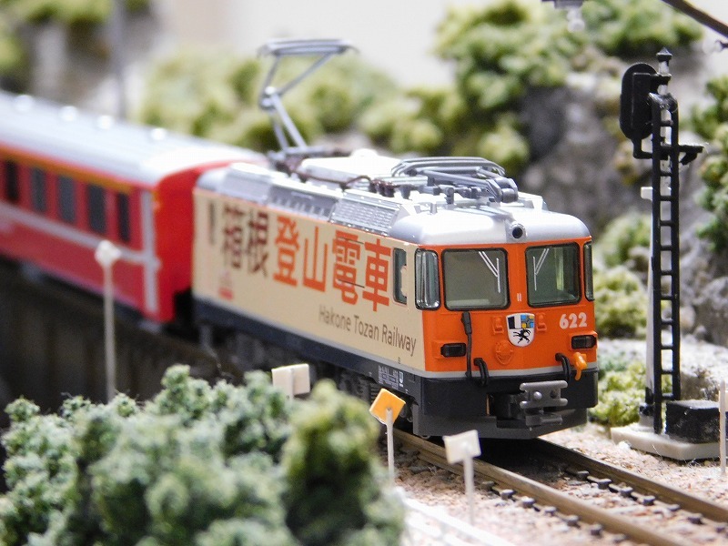 【在籍車両】　レーティッシュ鉄道　―　KATO　Ge4/4-Ⅱ（箱根登山鉄道）+EW Ⅰ客車_a0384037_01453755.jpg