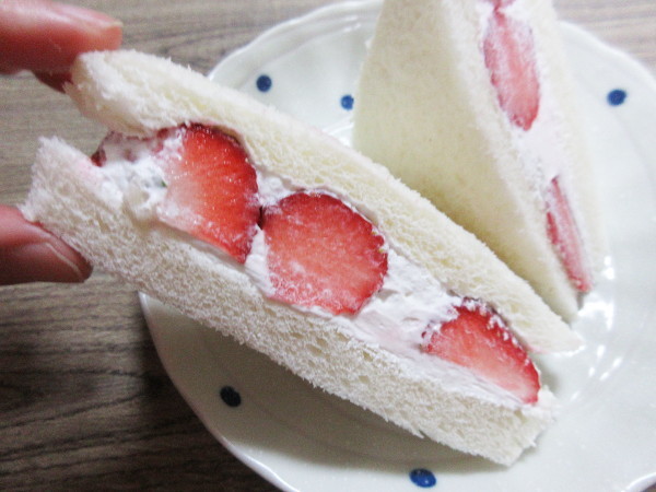 【自作】濃姫を使ってフルーツサンドを作ってみたよ_c0152767_14372035.jpg