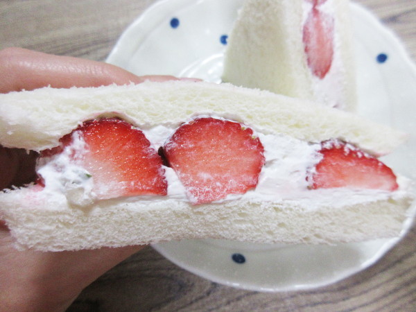【自作】濃姫を使ってフルーツサンドを作ってみたよ_c0152767_14474134.jpg