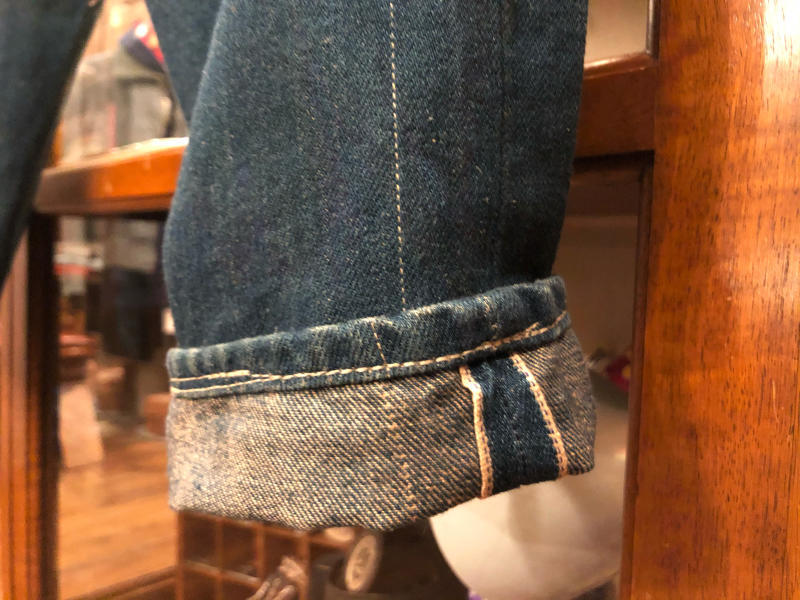 Levi's RED HOLDEN ワーク期 ユーズド加工 W34L34 Levi's RED HOLDEN ワーク期 ユーズド加工 W34L34 - メルカリ