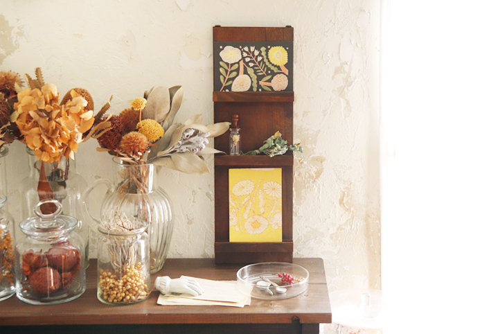 切断してやりくりDIY☆昭和レトロな「カードラック」 : pink pinko life