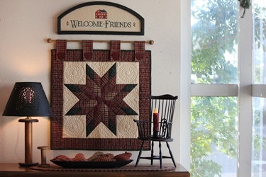 「Lone Star」の壁掛けキルトと刺繍フレーム_f0161543_17131901.jpg