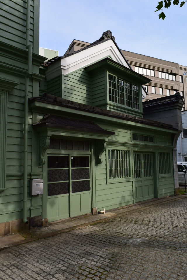 函館市大町の相馬株式会社(函館の建築再見2021)_f0142606_07382438.jpg
