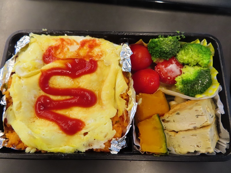 弁当とフラットシックスエンジン_f0076731_20350920.jpg